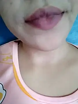 Snapshot of Anki-doll chatting on November 2025 05:31:01 AM Anki-doll online show from November 2025 05:31:01 AM