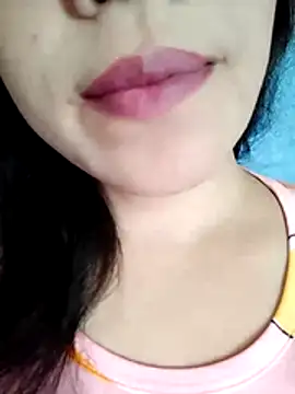 Snapshot of Anki-doll chatting on November 2025 05:39:01 AM Anki-doll online show from November 2025 05:39:01 AM