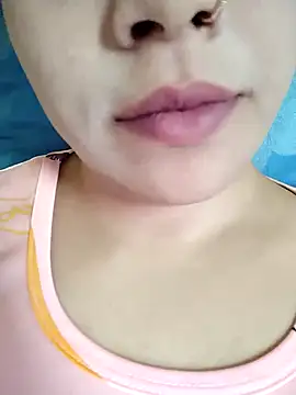 Snapshot of Anki-doll chatting on November 2025 05:39:02 AM Anki-doll online show from November 2025 05:39:02 AM