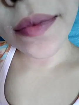 Snapshot of Anki-doll chatting on November 2025 05:31:01 AM Anki-doll online show from November 2025 05:31:01 AM