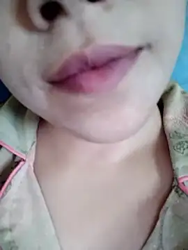 Snapshot of Anki-doll chatting on December 2025 05:35:02 AM Anki-doll online show from December 2025 05:35:02 AM