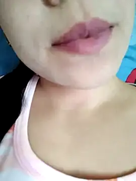 Snapshot of Anki-doll chatting on December 2025 05:37:02 AM Anki-doll online show from December 2025 05:37:02 AM