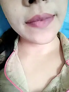 Snapshot of Anki-doll chatting on December 2025 05:39:02 AM Anki-doll online show from December 2025 05:39:02 AM