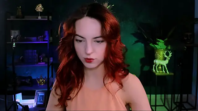 Snapshot of evanellson chatting on January 2026 08:18:01 AM evanellson online show from January 2026 08:18:01 AM