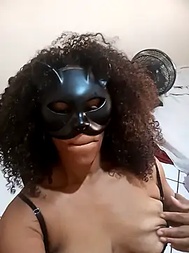 Snapshot of pitchuxa chatting on November 2025 12:15:01 PM pitchuxa online show from November 2025 12:15:01 PM