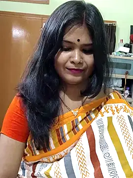 yoursweety09 online show from October 2025 01:56:02 PM