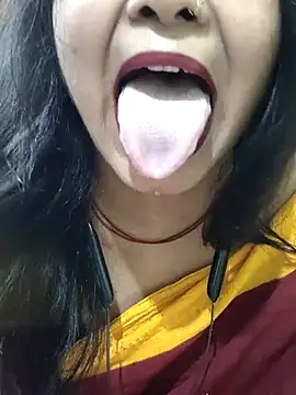 yoursweety09 online show from February 2026 06:23:01 AM