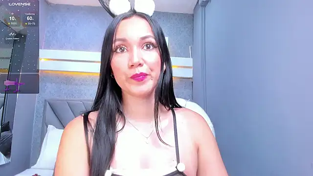 JessicaMilan online show from October 2025 10:33:02 PM