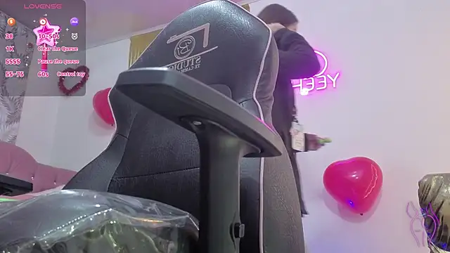 Laylafoxy tay online show from February 2026 03:24:02 AM