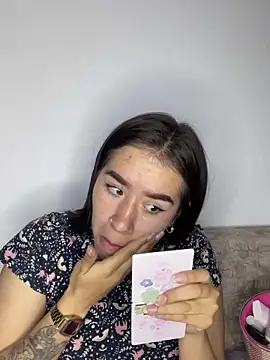 Im Valen Cute online show from December 2024 01:36:02 AM