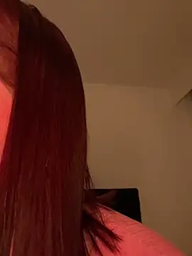 Im Valen Cute online show from March 2025 11:36:02 PM