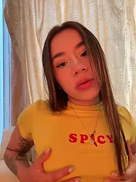 Im Valen Cute online show from March 2026 06:25:01 PM