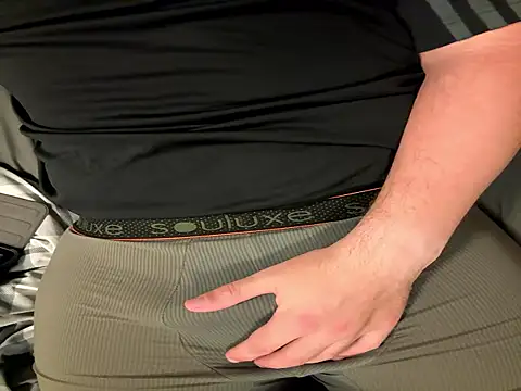 Snapshot of Dan8736 chatting on October 2025 07:56:02 PM Dan8736 online show from October 2025 07:56:02 PM