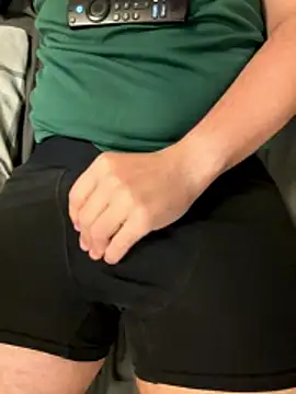 Snapshot of Dan8736 chatting on October 2025 01:50:02 PM Dan8736 online show from October 2025 01:50:02 PM