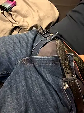 Snapshot of Dan8736 chatting on November 2025 07:50:02 PM Dan8736 online show from November 2025 07:50:02 PM