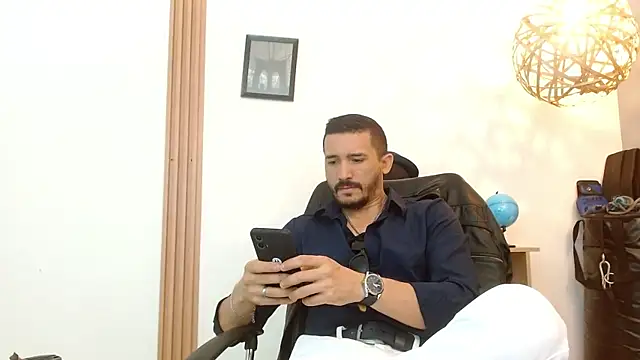 Reiko 85  online show from October 2025 02:47:02 PM