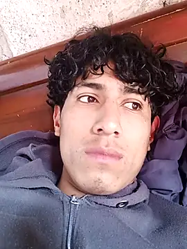 alexander32r online show from September 2025 03:02:02 PM