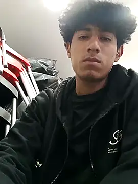 alexander32r online show from September 2025 03:26:02 PM