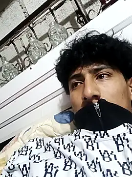 alexander32r online show from October 2025 04:23:02 AM