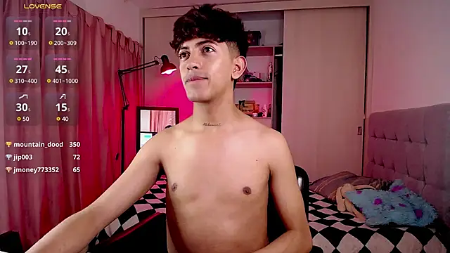 Snapshot of teobowny_ chatting on January 2025 09:58:02 PM teobowny online show from January 2025 09:58:02 PM