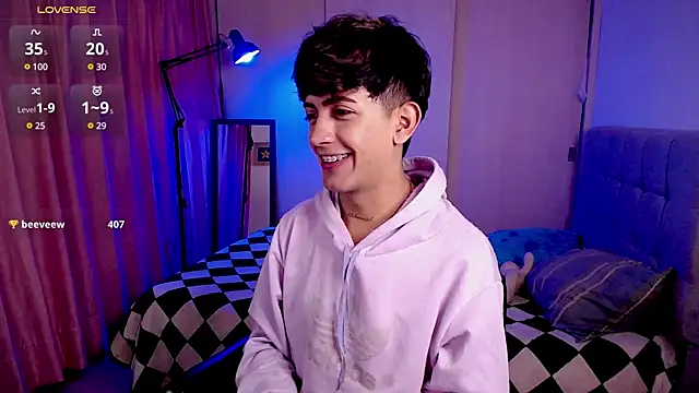 Snapshot of teobowny_ chatting on January 2025 04:27:01 PM teobowny online show from January 2025 04:27:01 PM