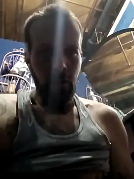 Whipit323 online show from April 2026 06:56:01 PM