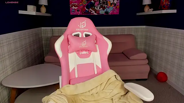 Snapshot of Jennifer_Wadee chatting on March 2025 11:53:01 PM Jennifer Wadee online show from March 2025 11:53:01 PM