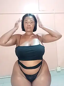 Snapshot of Luciouslips00 chatting on February 2026 10:29:01 PM Luciouslips00 online show from February 2026 10:29:01 PM