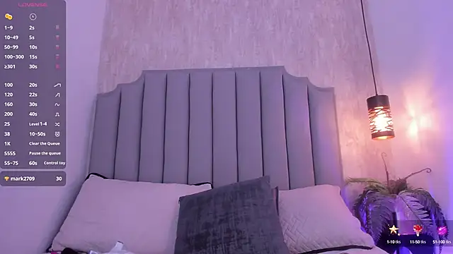 Snapshot of Alahia_Baiter chatting on March 2025 12:01:02 PM Alahia Baiter online show from March 2025 12:01:02 PM