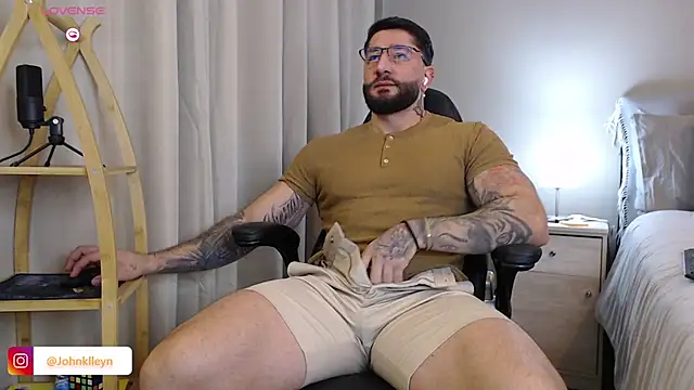 jonhklleyn online show from July 2026 07:28:02 PM