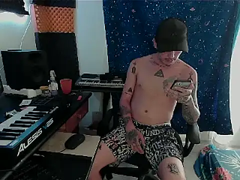 Snapshot of patrik_tattoo_ chatting on March 2025 06:11:02 PM patrik tattoo online show from March 2025 06:11:02 PM