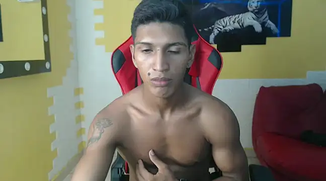 mau elixxx online show from December 2024 04:34:02 AM