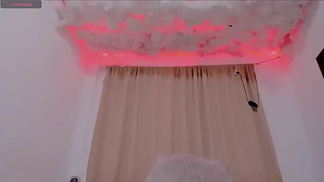 Snapshot of Lauu_G chatting on March 2025 03:08:01 AM Lauu G online show from March 2025 03:08:01 AM