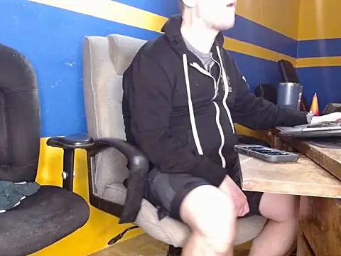 shyhuskyguy online show from February 2026 04:50:02 AM