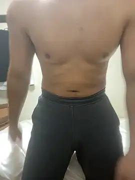 Snapshot of YU-KI00 chatting on November 2025 10:04:02 AM YU-KI00 online show from November 2025 10:04:02 AM