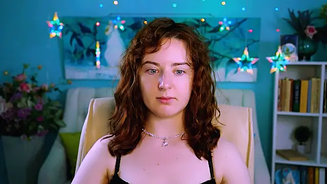 Snapshot of AnnTerry_ chatting on September 2025 10:04:01 AM AnnTerry online show from September 2025 10:04:01 AM