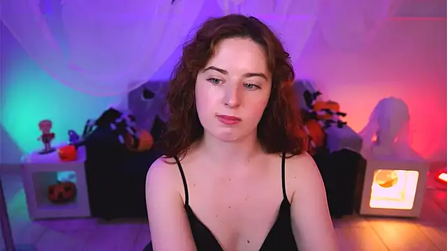 Snapshot of AnnTerry_ chatting on October 2025 01:01:02 PM AnnTerry online show from October 2025 01:01:02 PM