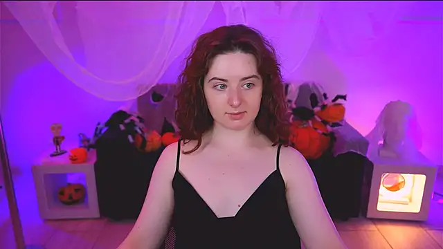 Snapshot of AnnTerry_ chatting on November 2025 08:35:01 AM AnnTerry online show from November 2025 08:35:01 AM