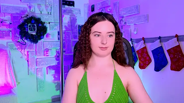 Snapshot of AnnTerry_ chatting on December 2025 08:30:02 AM AnnTerry online show from December 2025 08:30:02 AM