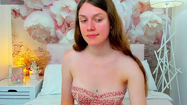 Snapshot of JaneBrowni chatting on July 2026 12:18:02 PM JaneBrowni online show from July 2026 12:18:02 PM