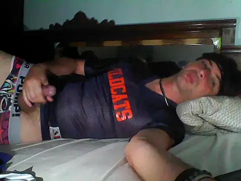 frank32love online show from October 2025 12:50:01 PM