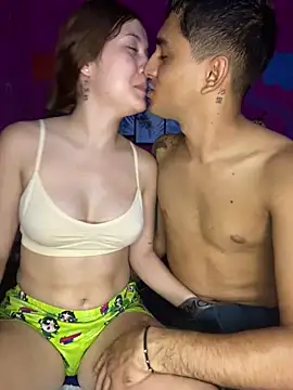 Snapshot of Jonlis01 chatting on March 2025 10:58:02 PM Jonlis01 online show from March 2025 10:58:02 PM