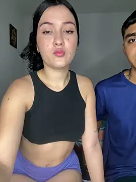 Jonlis01 online show from February 2026 06:59:01 PM