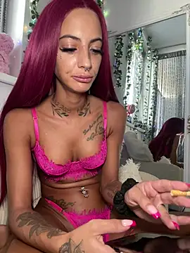 Snapshot of mrs_skinny_goddess chatting on July 2026 05:01:02 PM mrs skinny goddess online show from July 2026 05:01:02 PM