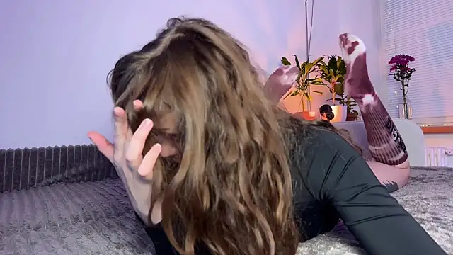 Snapshot of PaulaPratt chatting on November 2025 05:50:01 AM PaulaPratt online show from November 2025 05:50:01 AM