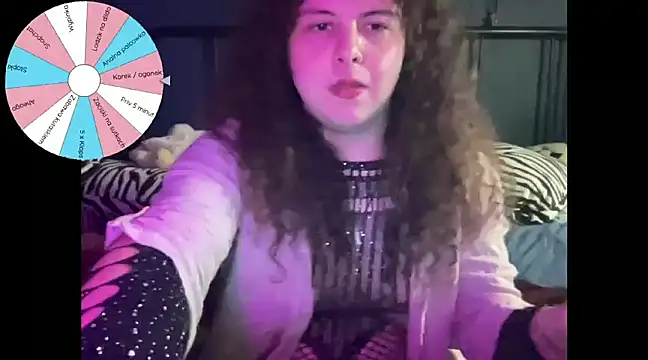 Luna Artemis online show from December 2024 09:42:02 PM