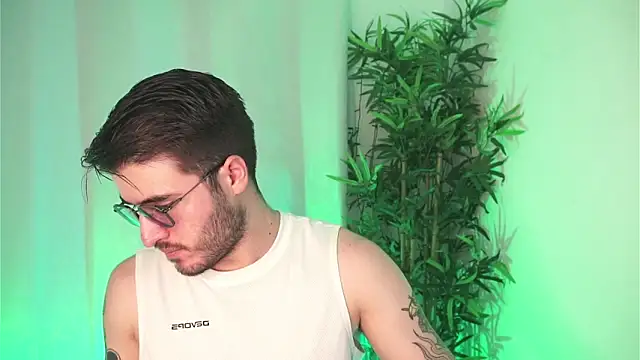 Tony Wylie online show from April 2026 03:17:02 PM