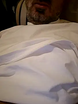 Snapshot of 1talianBeutifulCock chatting on October 2025 05:52:01 PM 1talianBeutifulCock online show from October 2025 05:52:01 PM