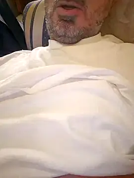 Snapshot of 1talianBeutifulCock chatting on October 2025 01:15:02 PM 1talianBeutifulCock online show from October 2025 01:15:02 PM