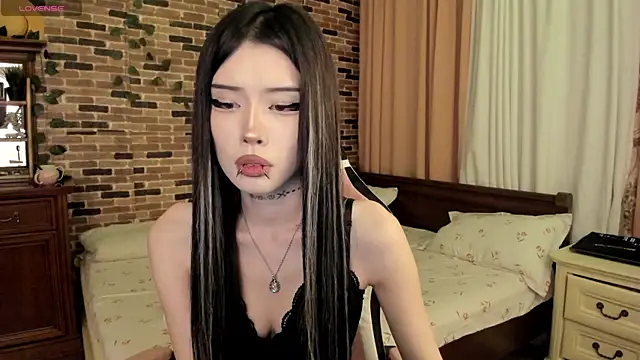 Velvetsky 1 online show from November 2025 07:19:02 PM